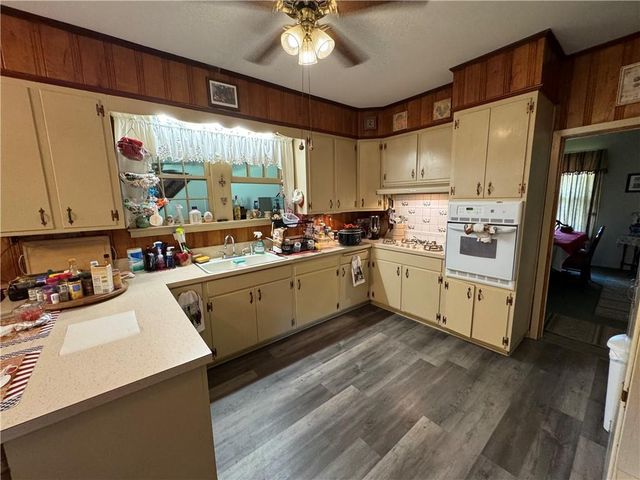 6142 MASONIC Drive, Alexandria, LA 71301