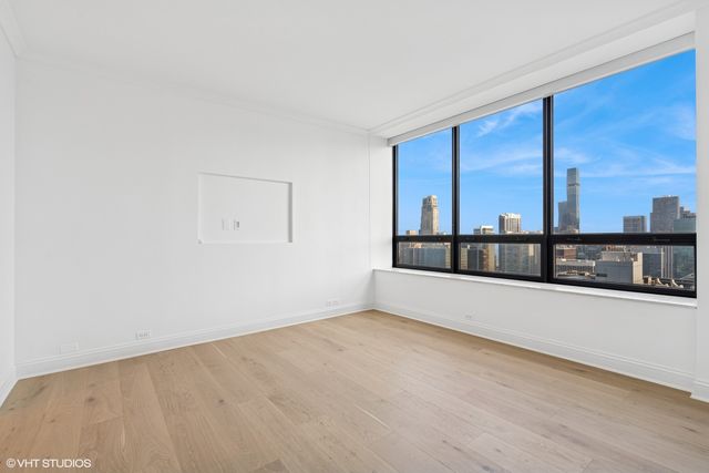 180 E Pearson Street 3807, Chicago, IL 60611