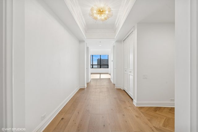 180 E Pearson Street 3807, Chicago, IL 60611