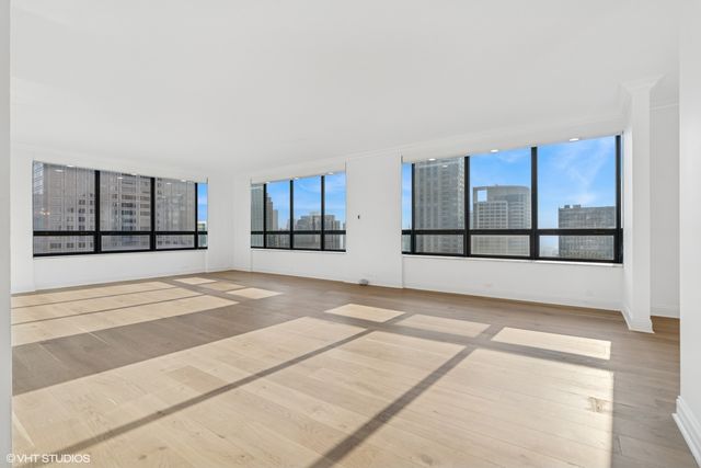 180 E Pearson Street 3807, Chicago, IL 60611