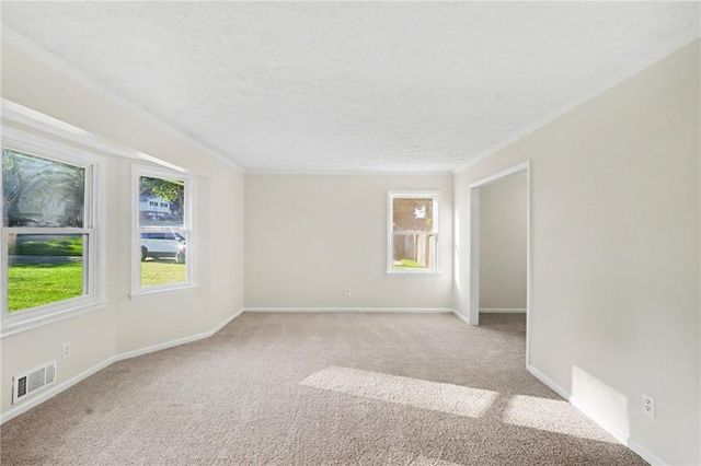 8121 Woodcliff Trail, Riverdale, GA 30274