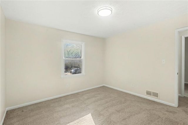 8121 Woodcliff Trail, Riverdale, GA 30274