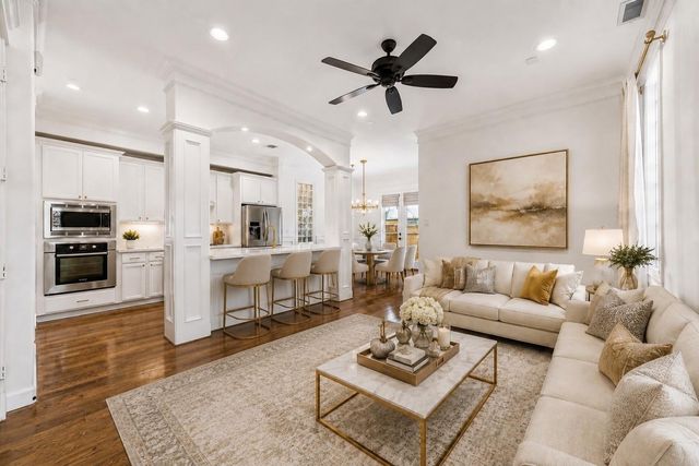 1428 Alexander Street, Houston, TX 77008