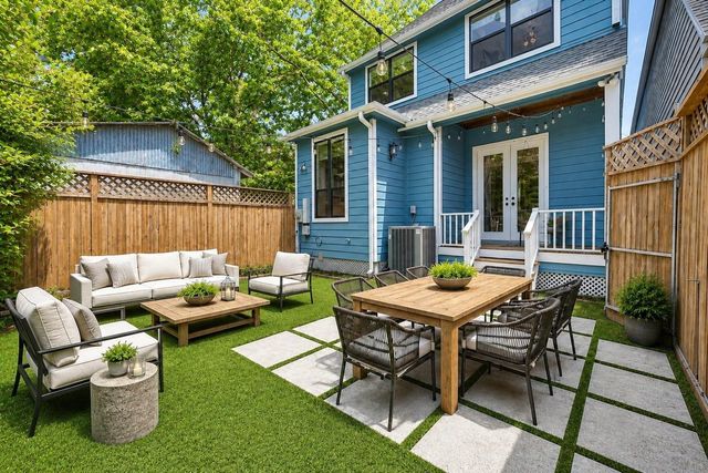 1428 Alexander Street, Houston, TX 77008