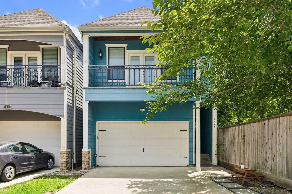 1428 Alexander Street, Houston, TX 77008