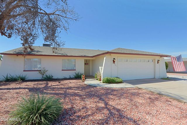 3721 W CALAVAR Road, Phoenix, AZ 85053