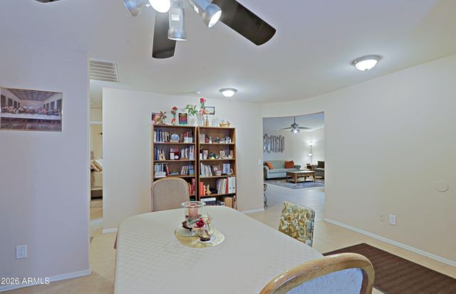 3721 W CALAVAR Road, Phoenix, AZ 85053