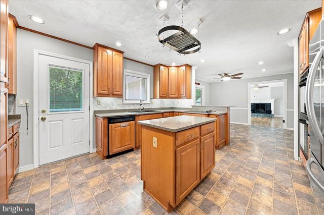 172 OLDBURY DR, Wilmington, DE 19808