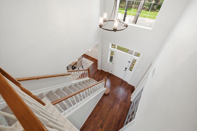 74 W Summer Storm Circle, The Woodlands, TX 77381