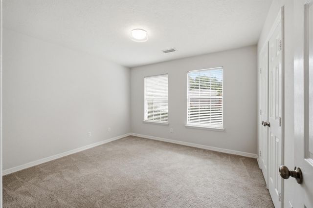 74 W Summer Storm Circle, The Woodlands, TX 77381