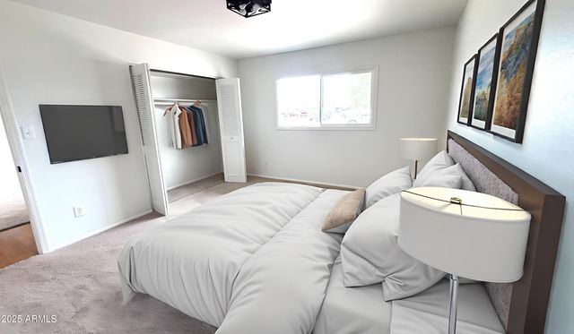 4031 W DENTON Lane, Phoenix, AZ 85019