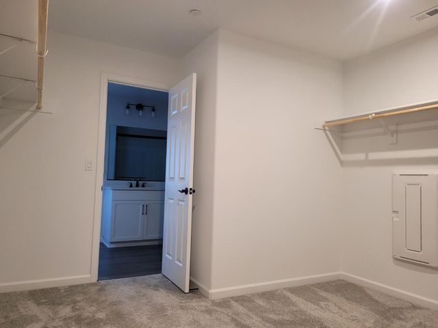 10100 Downy Birch Dr, Stockton, CA 95219