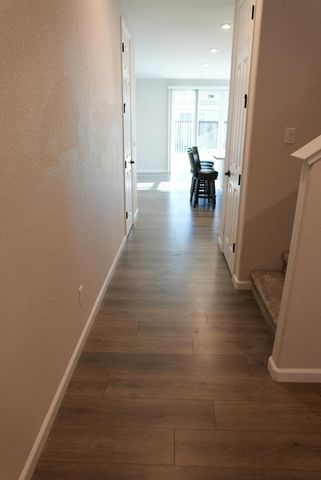 10100 Downy Birch Dr, Stockton, CA 95219