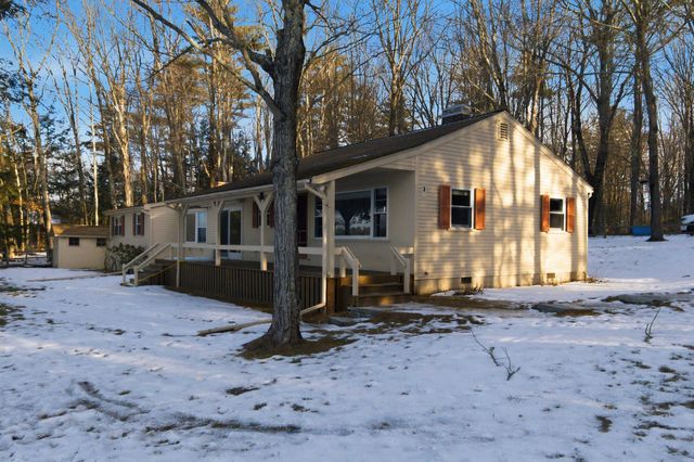61 Wallace Point Road, Moultonborough, NH 03254