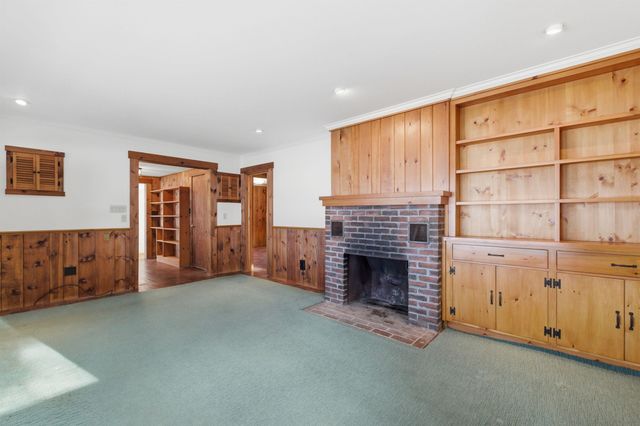 61 Wallace Point Road, Moultonborough, NH 03254