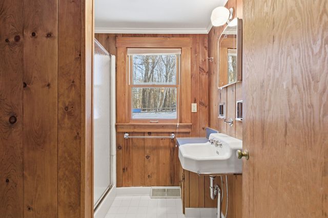 61 Wallace Point Road, Moultonborough, NH 03254