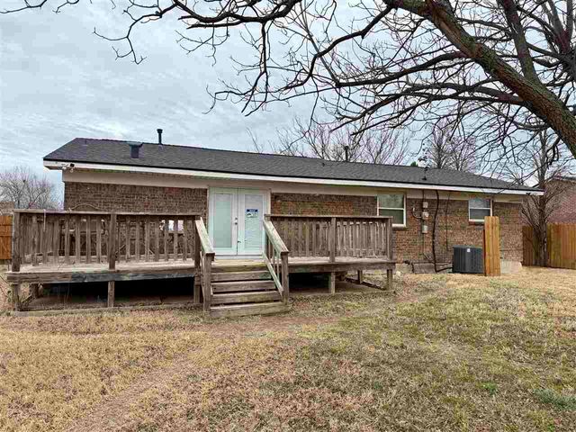 2306 NW 47th St, Lawton, OK 73505