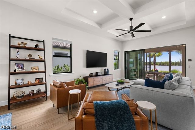 19025 Aqua Shore DR, Fort Myers, FL 33913