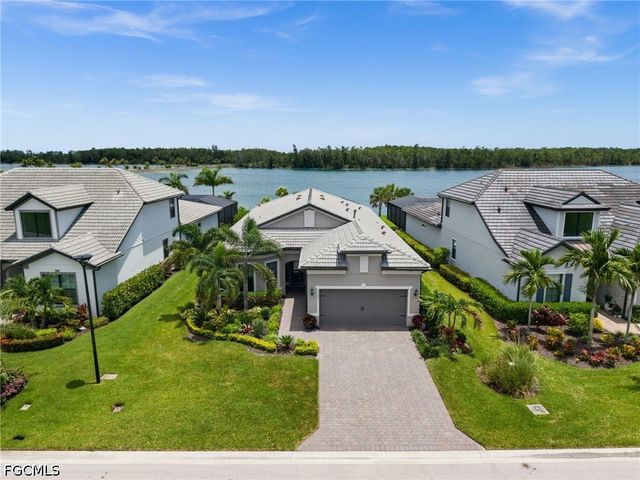 19025 Aqua Shore DR, Fort Myers, FL 33913