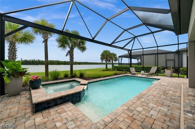 19025 Aqua Shore DR, Fort Myers, FL 33913