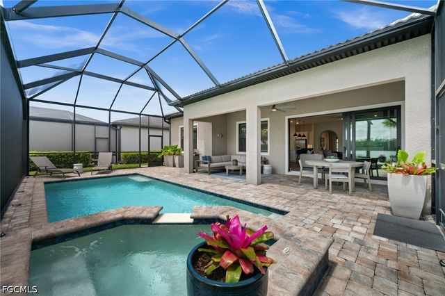 19025 Aqua Shore DR, Fort Myers, FL 33913