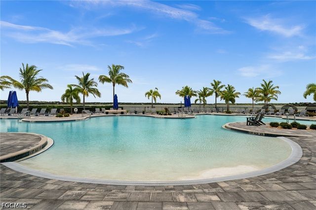 19025 Aqua Shore DR, Fort Myers, FL 33913