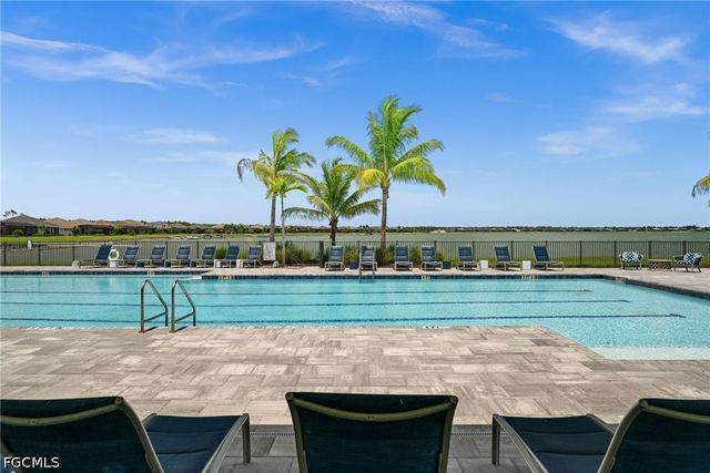 19025 Aqua Shore DR, Fort Myers, FL 33913