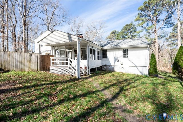 4101 Sunset Ave, Chester, VA 23831