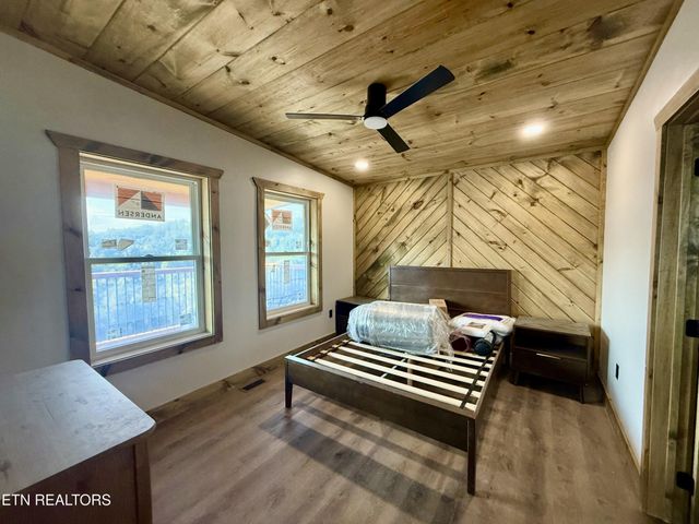1587 Rainbow Ridge Way, Sevierville, TN 37862