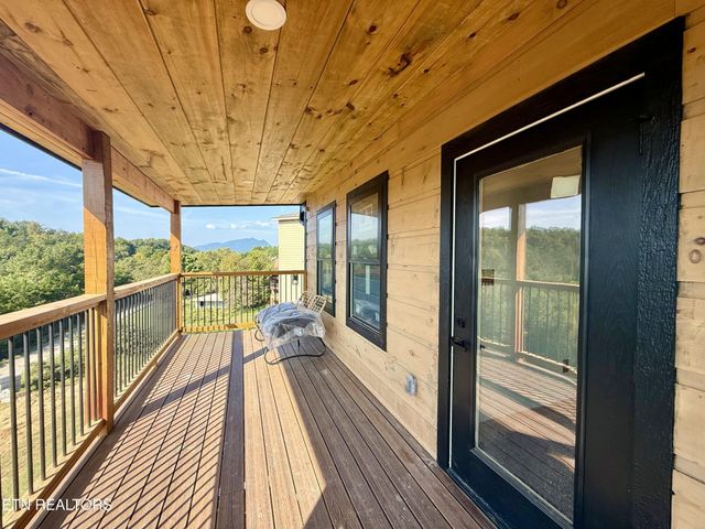 1587 Rainbow Ridge Way, Sevierville, TN 37862