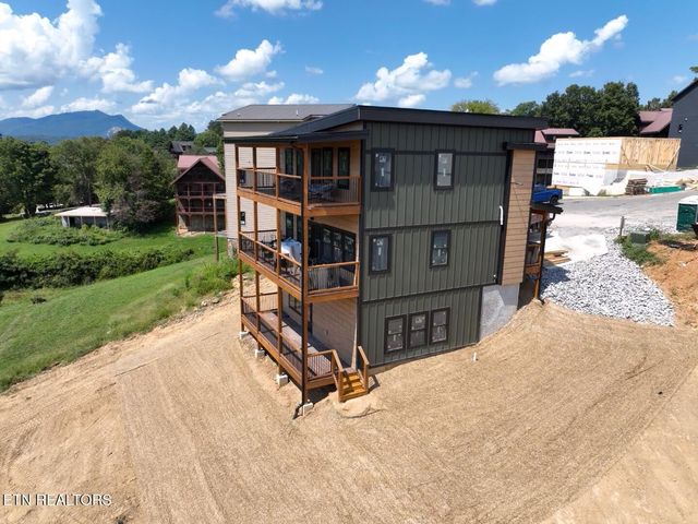 1587 Rainbow Ridge Way, Sevierville, TN 37862