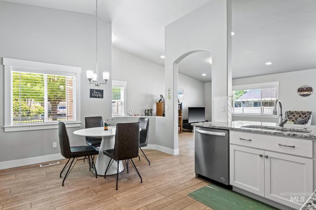 319 N Baxter Way, Eagle, ID 83616