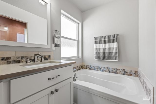 319 N Baxter Way, Eagle, ID 83616