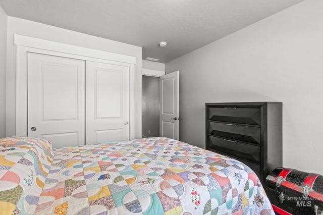 319 N Baxter Way, Eagle, ID 83616