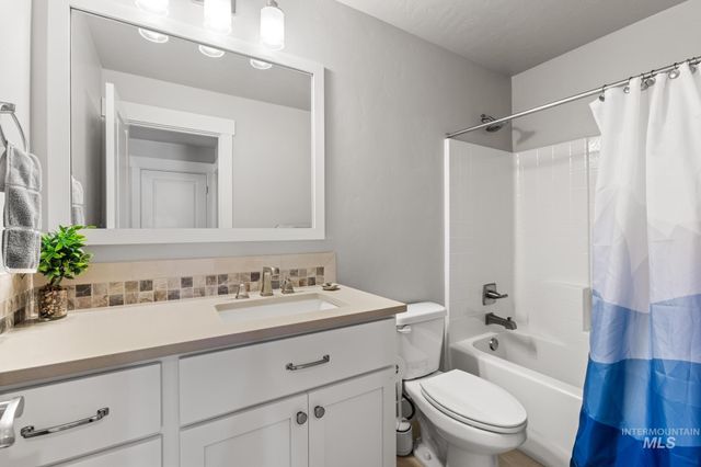319 N Baxter Way, Eagle, ID 83616