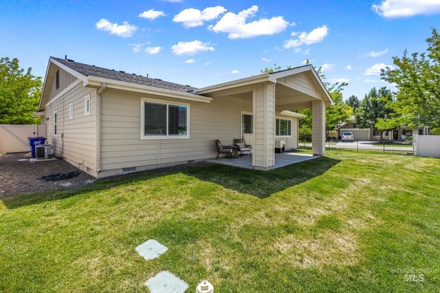 319 N Baxter Way, Eagle, ID 83616