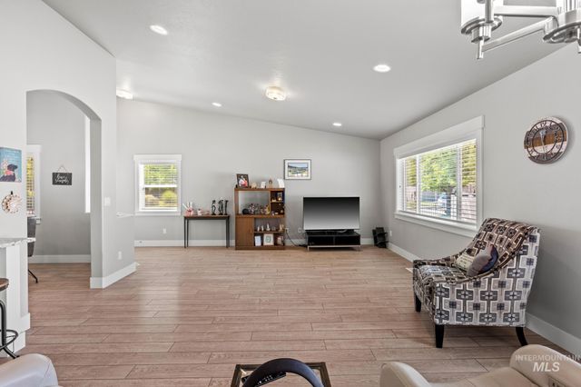 319 N Baxter Way, Eagle, ID 83616