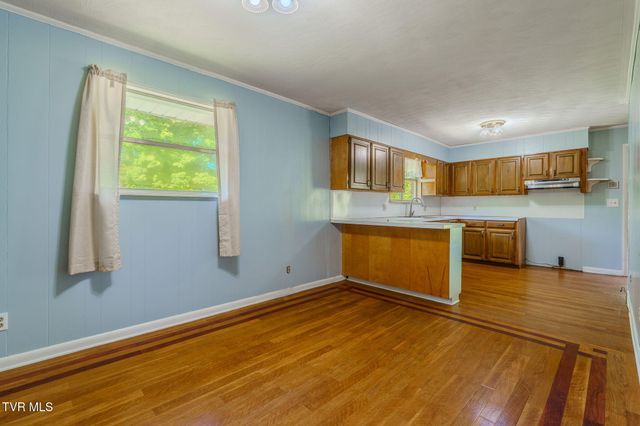 812 Redbud Drive, Greeneville, TN 37743