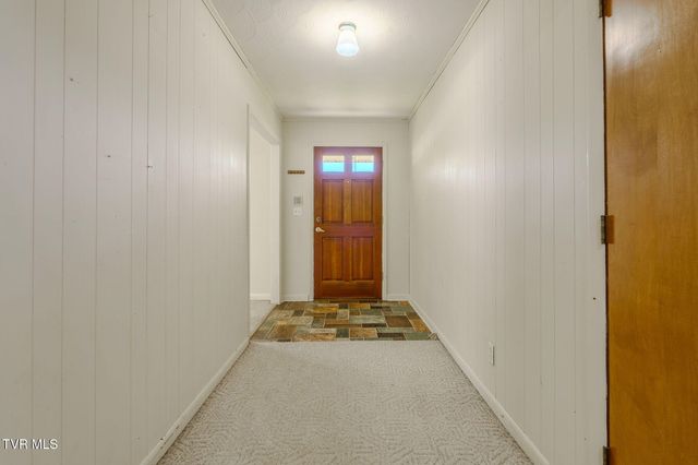 812 Redbud Drive, Greeneville, TN 37743