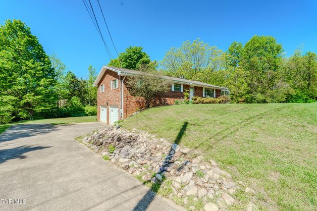 812 Redbud Drive, Greeneville, TN 37743