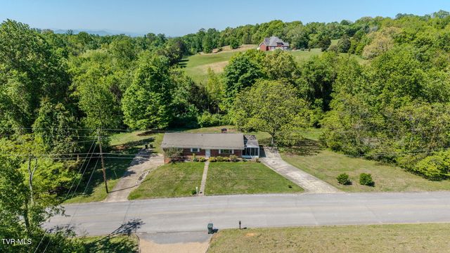 812 Redbud Drive, Greeneville, TN 37743