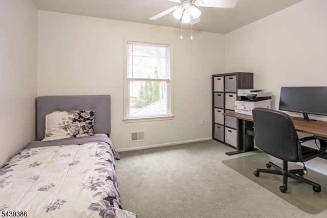9 Mulberry Ct, Roxbury Twp., NJ 07876