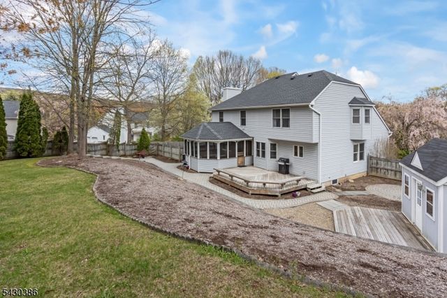 9 Mulberry Ct, Roxbury Twp., NJ 07876