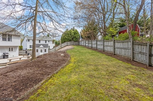 9 Mulberry Ct, Roxbury Twp., NJ 07876