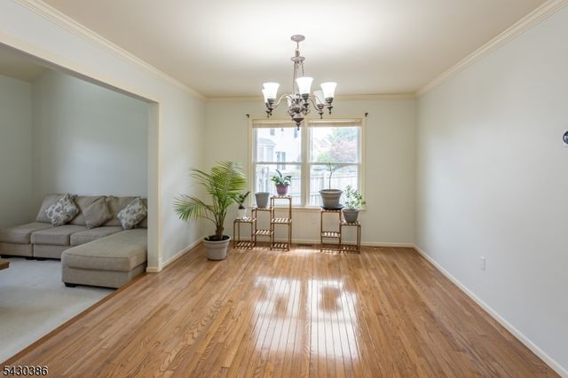 9 Mulberry Ct, Roxbury Twp., NJ 07876