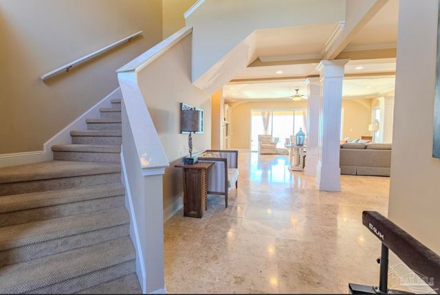 2012 Pritchard Pt, Navarre, FL 32566