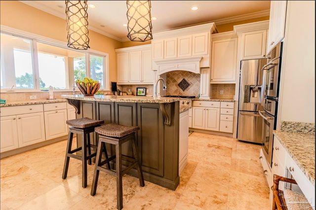 2012 Pritchard Pt, Navarre, FL 32566