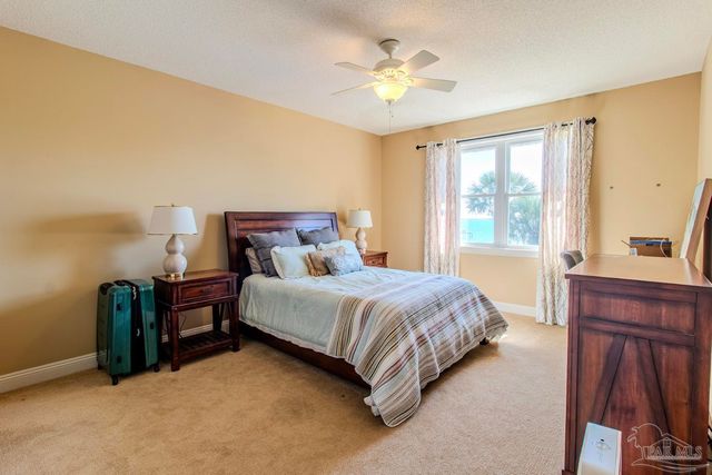 2012 Pritchard Pt, Navarre, FL 32566