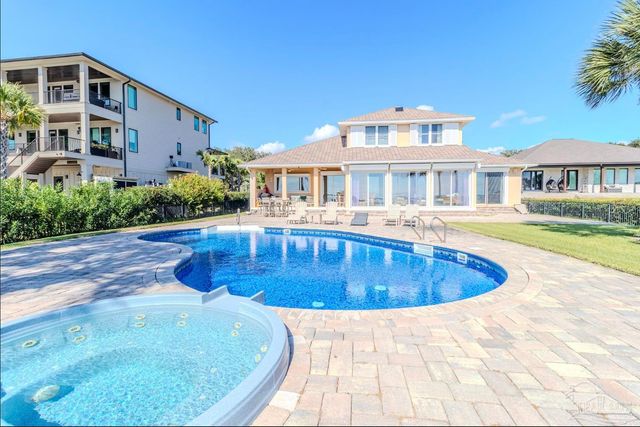 2012 Pritchard Pt, Navarre, FL 32566