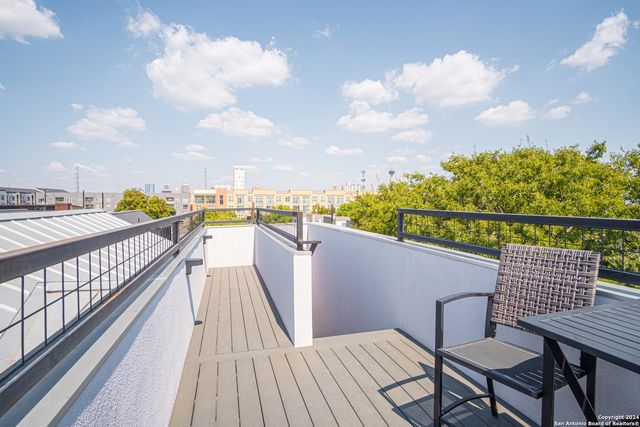 310 Clay St Bldg 15, San Antonio, TX 78204